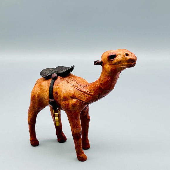 Vintage Leather Tooled Dromedary Camel Toy Figurine 6” - Picture 3 of 6
